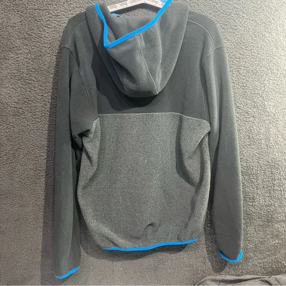 Patagonia Synchilla Men’s Gray and Blue Button Up Fleece Jacket Hood Size M - Picture 5 of 9